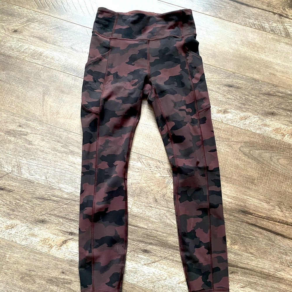 Fast and free lululemon camo leggings